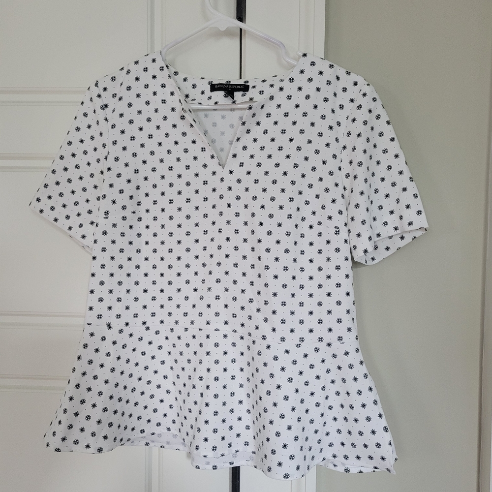 Banana Republic Flare Top